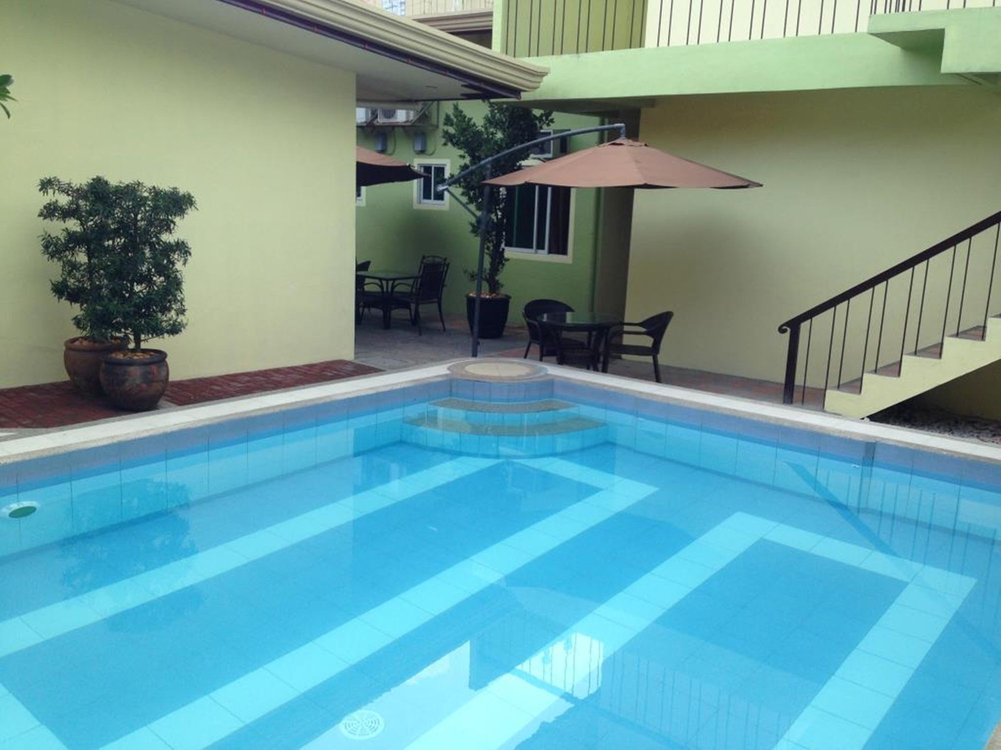 Sun Moon Poolside Hotel آنغلوس المظهر الخارجي الصورة